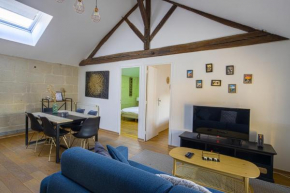 Grand logement 2 ch hyper-centre calme Wifi